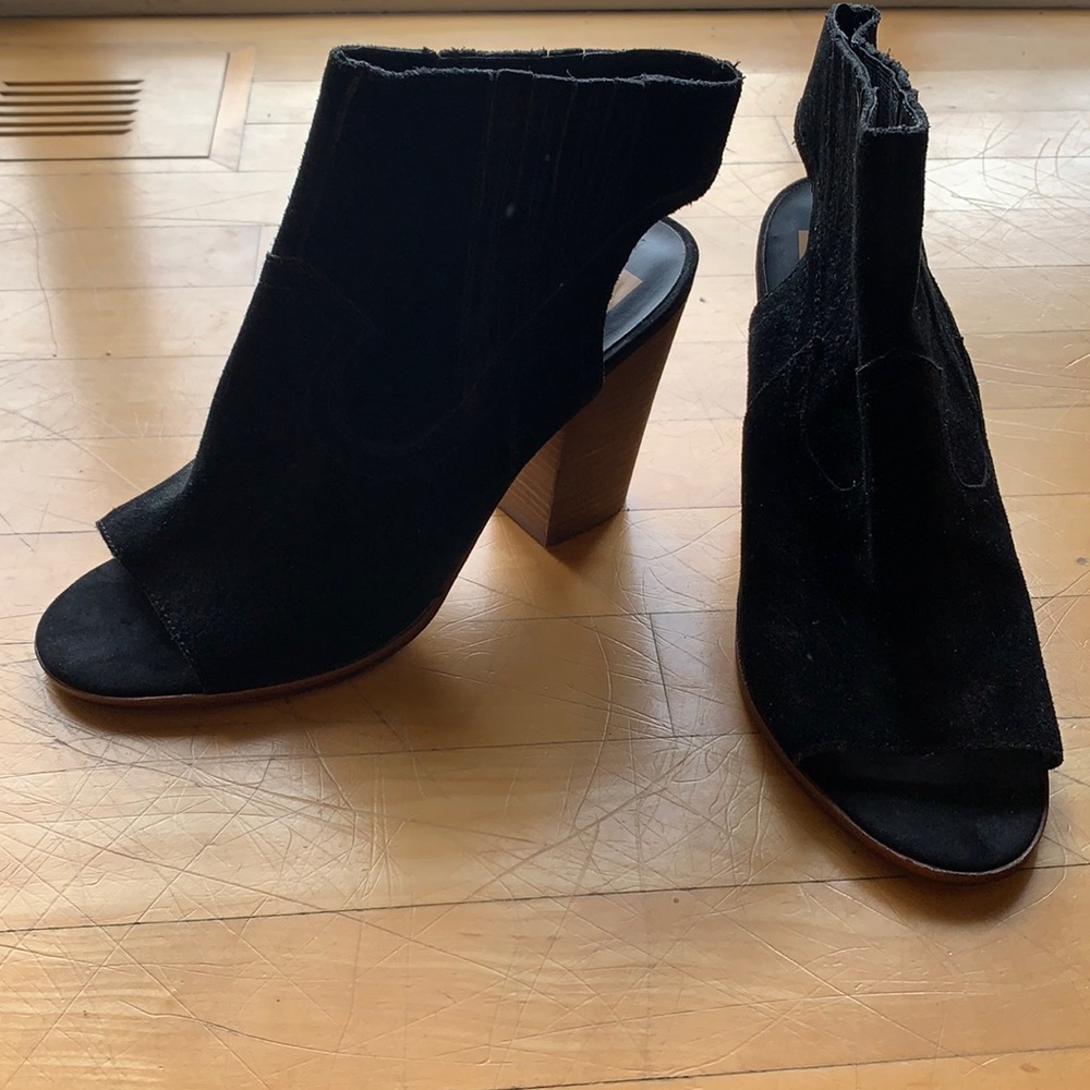 Dolce Vita wedged open toe booties